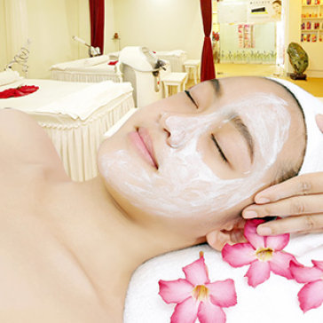 Quy Trình Trị Liệu Mụn Bằng Ánh Sáng Sinh Học Kết Hợp Dược...