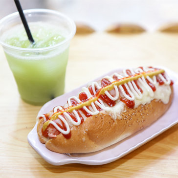 Hot Dog Phomai + Nước Ép Tự Chọn Tại Hot Dog Choén 131 Bà Triệu