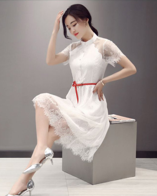 Chân váy nữ nhún tùng phối nút GUMAC màu trắng vintage VB857 Hàng mới 100%