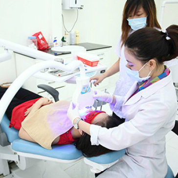 Tẩy Trắng Răng Bằng Công Nghệ Bleachbright Không Đau, Không Gây Ê...