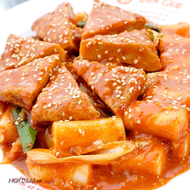 Topokki Chả Cá Hàn Quốc (Bánh Gạo Chả Cá Hàn Quốc)