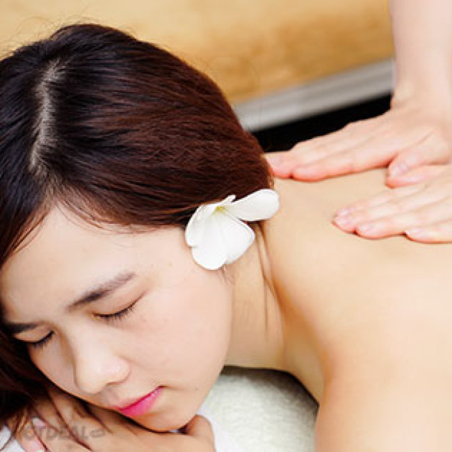 Massage Body + Đá Nóng + Đắp Mặt Nạ - Massage Foot Tại Bellvian Spa