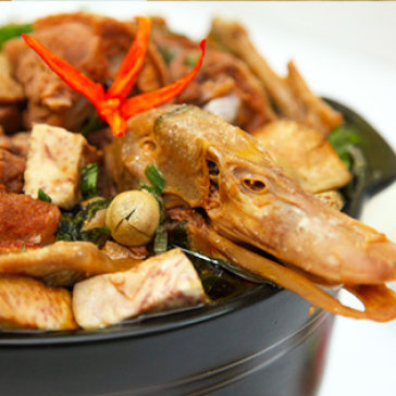 Vịt Nấu Chao - Ngon Tuyệt Hảo Cho 4 Người - Làng Ẩm Thực Tân...