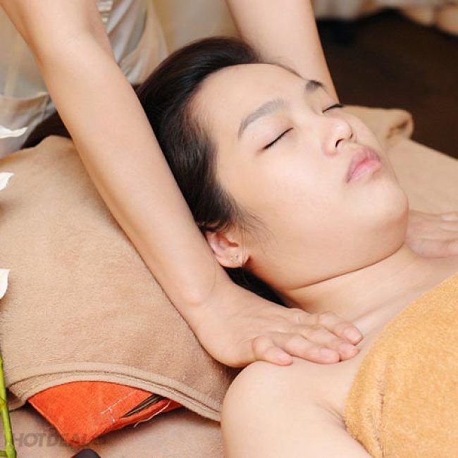 Sài Gòn Europe Hotel & Spa - Trọn Gói Đẳng Cấp Massage Body (60 Phút)...