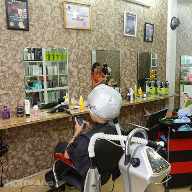 Trọn Gói Làm Tóc Cao Cấp Bằng L'Oreal - Tặng Hấp Dầu - Hair Salon...