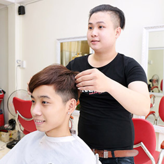 Salon Huy - Làm Đẹp Tóc Với 10 Gói Làm Tóc Trọn Gói + Hấp Dầu