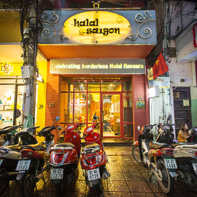Nhà Hàng Halal@Saigon - Lẩu Vịt Xiêm Nấu Chao Dành Cho 2- 4 Người
