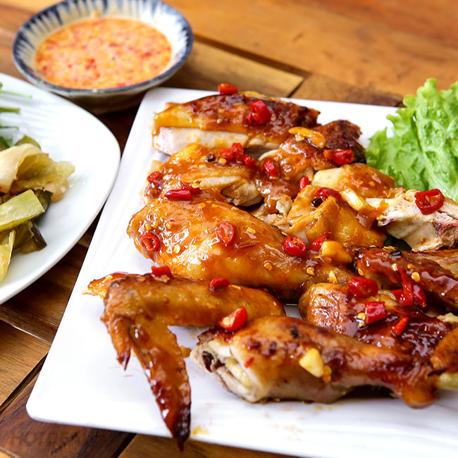 Chicken Go Saigon - Gà Ta 1,2kg Nướng Muối Ớt Sốt Mayonaise