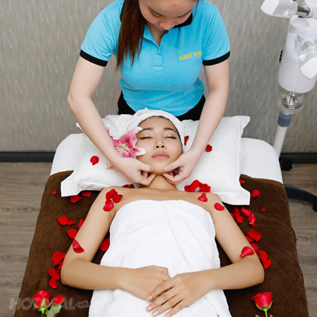 (90’) Massage Foot + Massage Body Đá Nóng + Steambath/ Sauna + Ngâm Chân...