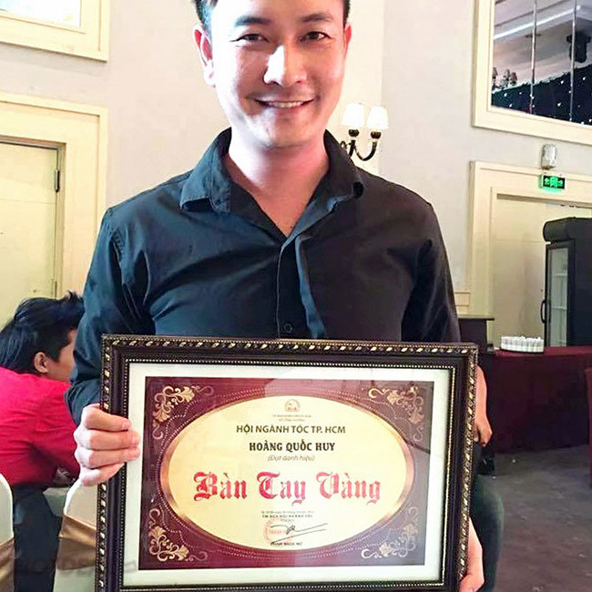 Cây Kéo Vàng Quốc Huy - Top 10 Salon Uy Tín Nhất Gài Gòn