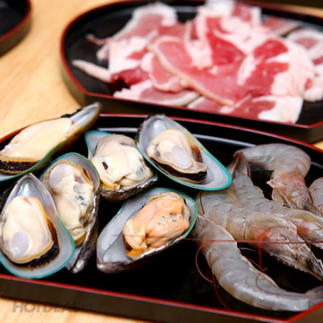 Buffet Trưa & Tối Sushi & Lẩu Giấy Nhật Bản + Nước Ngọt Không...