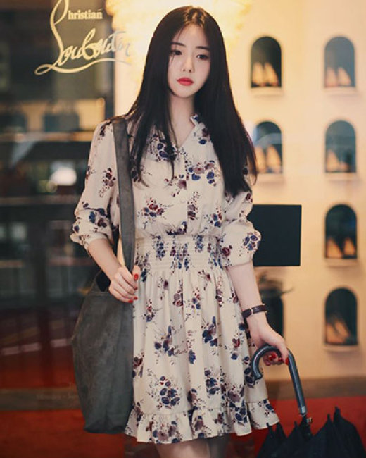 Đầm Xòe Bo Eo Mina
