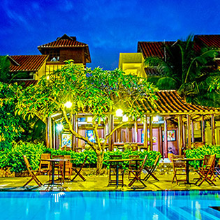 Romana Resort 4* Phan Thiết 2N1Đ – Trọn Gói Ăn Sáng + Ăn Trưa Set Menu/ Lẩu Thả - Không Phụ Thu Cuối Tuần - Dành Cho 02 Người Lớn & 01 Em Bé Dưới 5 Tuổi