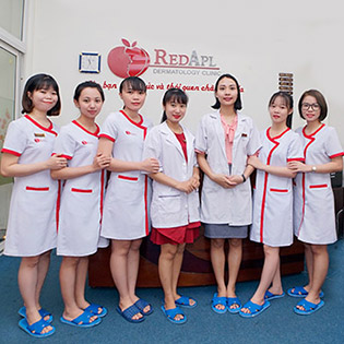 Phòng Khám Da Nổi Tiếng Red Apple - Điều Trị Mụn 3 Trong 1 Sạch Mụn, Sáng Da Và Da Mịn Màng