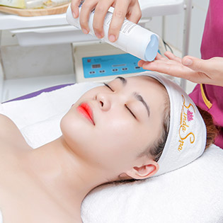 Trọn Gói Chăm Sóc Da Mặt – Detox Hút Chì – Da Sáng Mịn Màng Tại Linda Spa