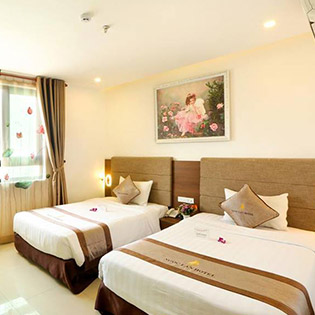 Combo Đà Nẵng Cực Hấp Dẫn – 2N1Đ KS Ngọc Lan 3 Sao – Phòng Superior – Tặng Tour Khám Phá Đà Nẵng – Ngũ Hành Sơn – Hội An - Cho 02 Khách