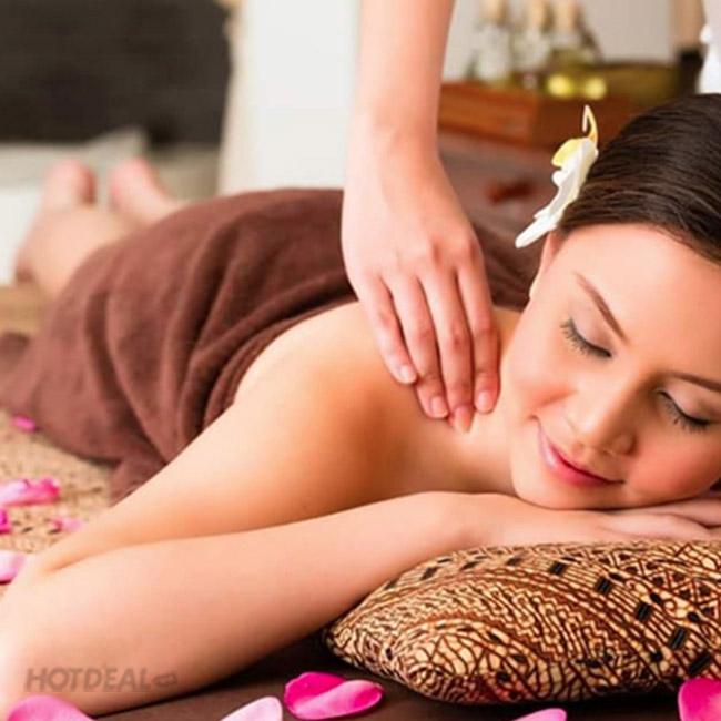 Female Face Getting Massage At Spa In Spa Day Spa At Hotel Background,  Beauty Salon Massage Esthetic, Hd Photography Photo, Shoulder Background  Image And Wallpaper for Free Download