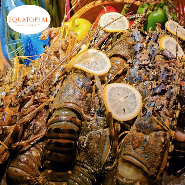 Equatorial - Buffet Giáng Sinh Tôm Hùm & Hải Sản