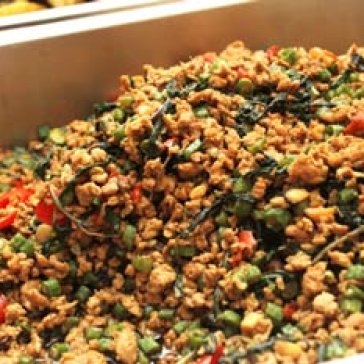 Buffet Trưa Món Thái Nhà Hàng Con Voi Vàng