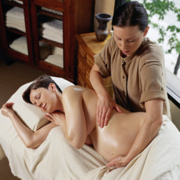 Massage Bà Bầu Tại MomSpa