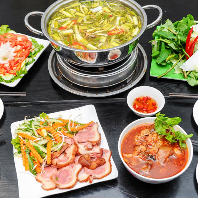 Lẩu Đuôi Bò Cho 4 Người Tại NH Món Ngon Hà Nội Hà Nội Lẩu Đuôi Bò Cho 4 Người Tại Nh Món Ngon Hà Nội Hà Nội